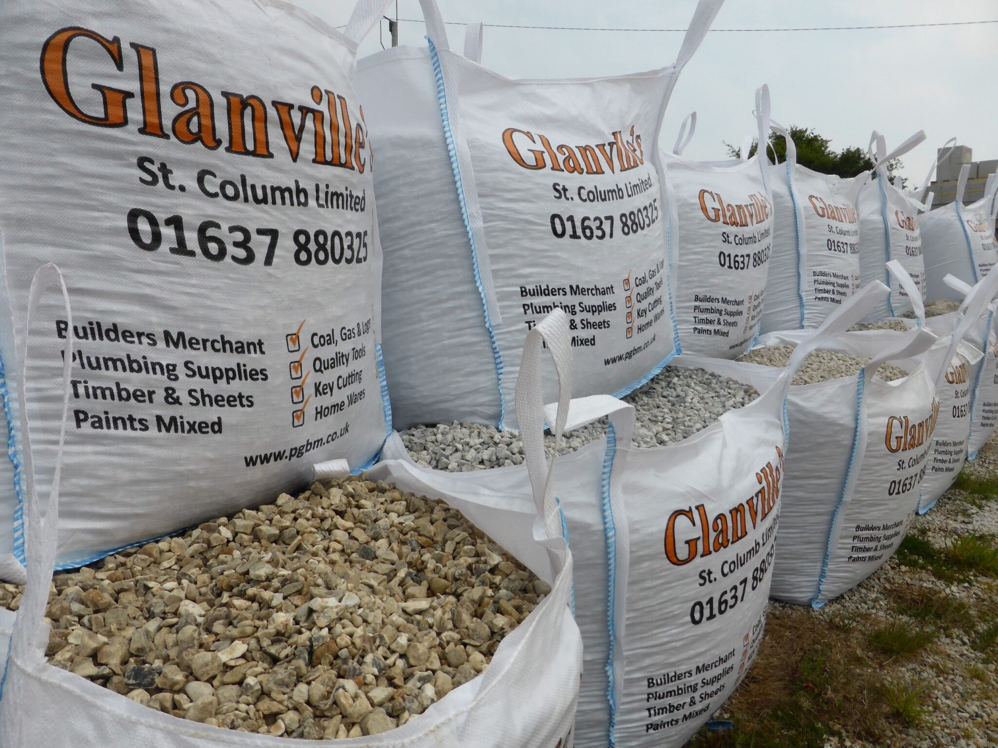 Jumbo Bag Granite Chippings 20MM – Glanville's St. Columb Ltd